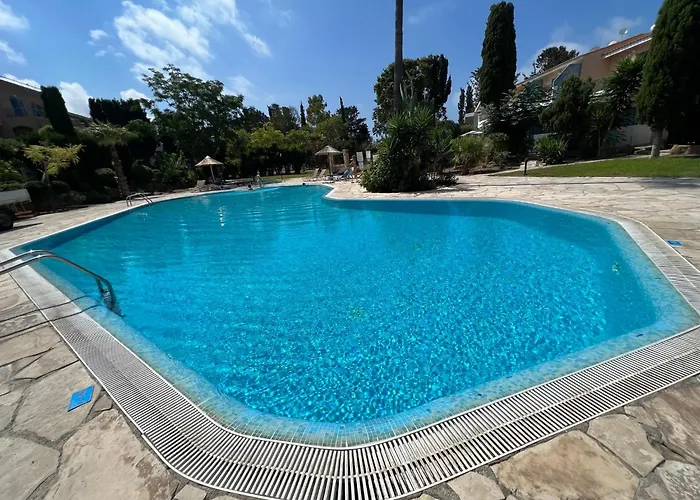 Apartament Natalia's 1 Bedroom Apartemnt Pafos