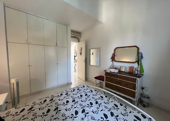 Natalia's 1 Bedroom Apartemnt * Pafos