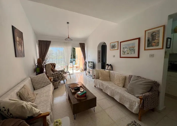 Natalia's 1 Bedroom Apartemnt Apartament Pafos