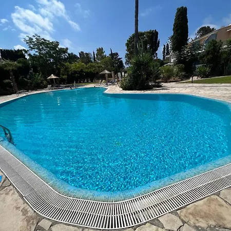 Lägenhet Natalia's 1 Bedroom Apartemnt Paphos